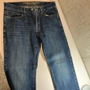 American eagle men’s jeans 31/32